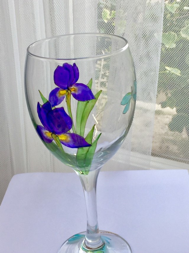 Iris and dragonfly wine glass