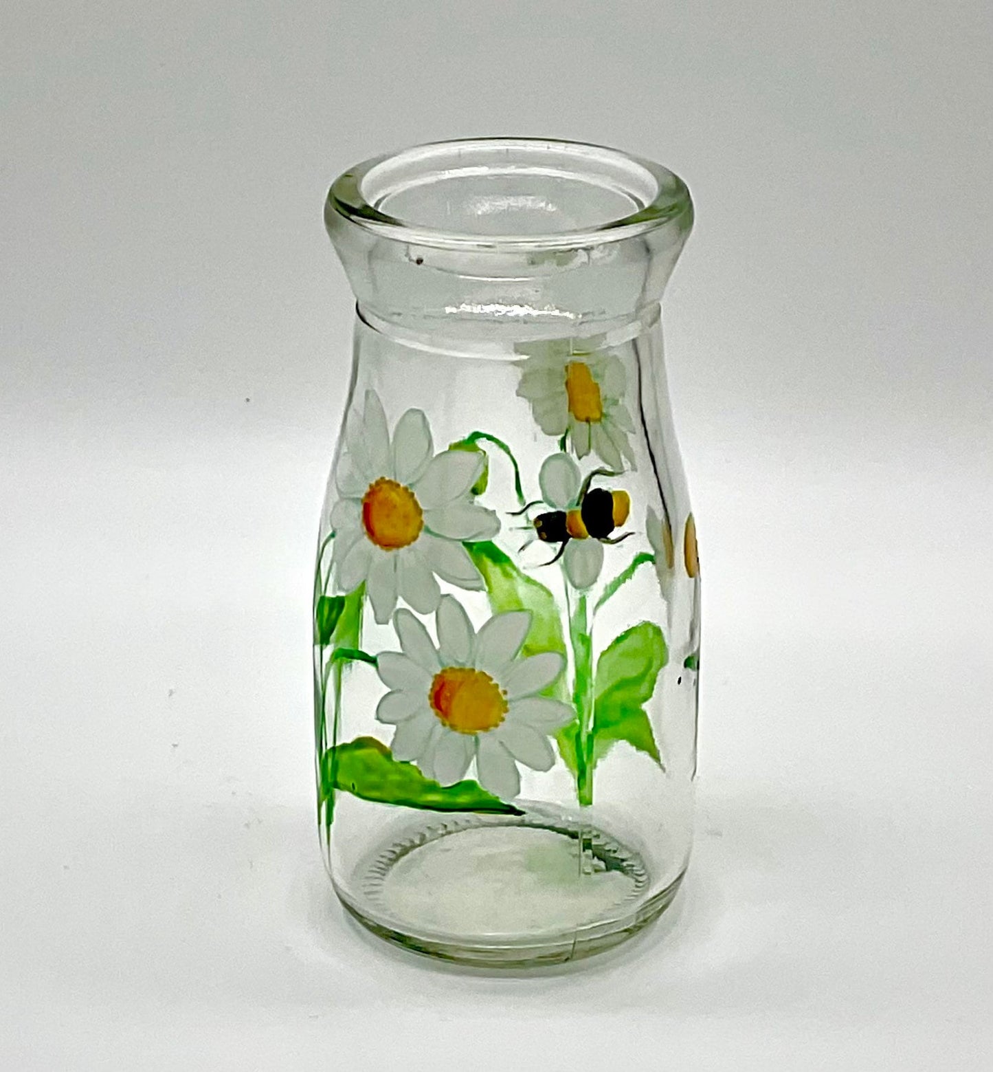 Daisies and bee mini bottle vase