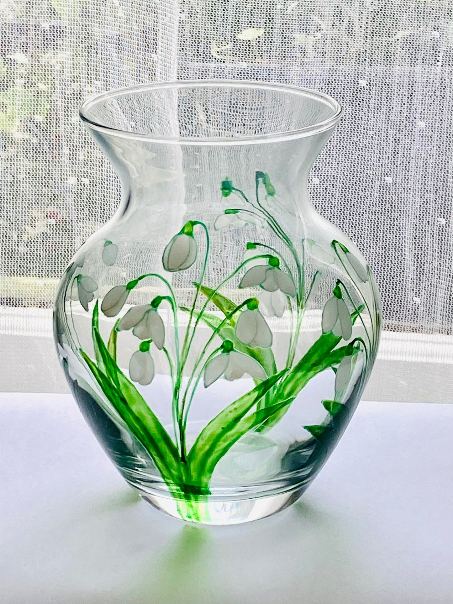 Snowdrops design vase