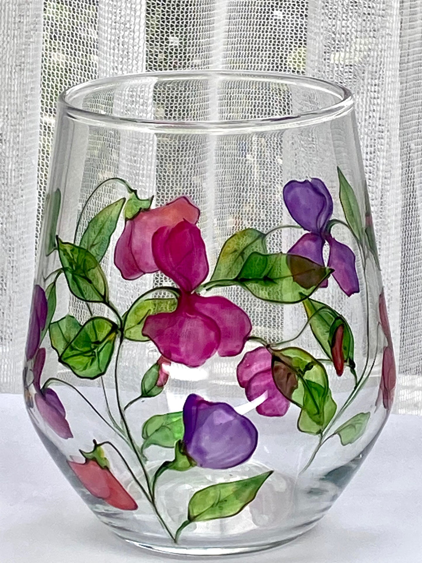 Sweet peas large stemless wine glass