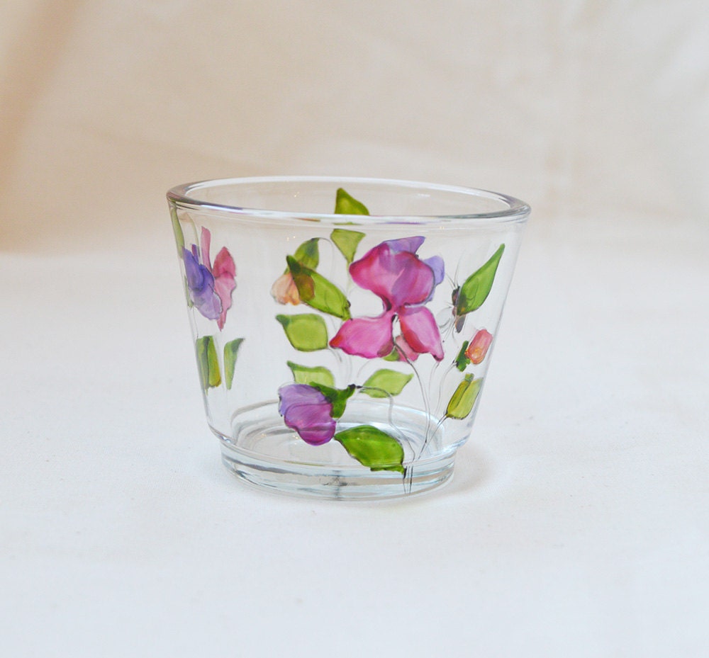 Sweet peas and bee candle holder